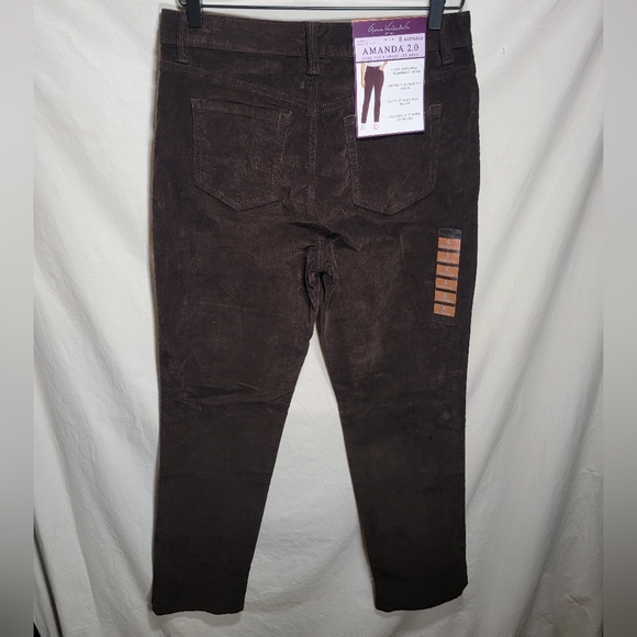 NWT Gloria Vanderbilt size 8 average corduroy Amanda 2.0 brown slim leg pants - Picture 2 of 6